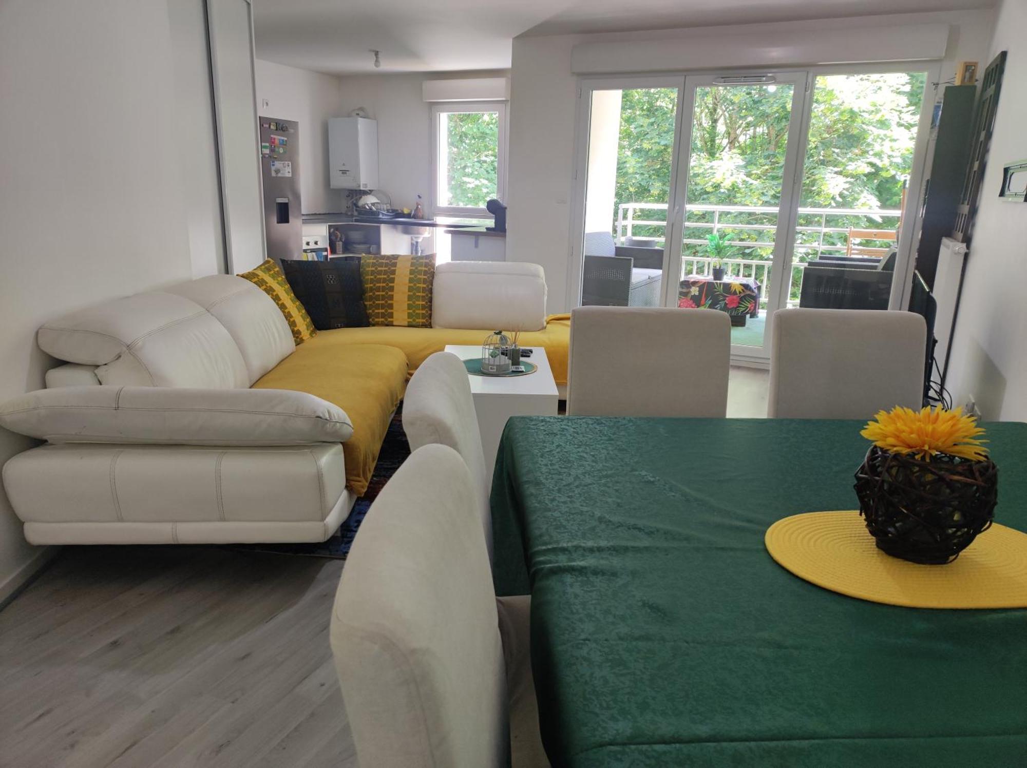 Cosy 80m² Apartment Thiais